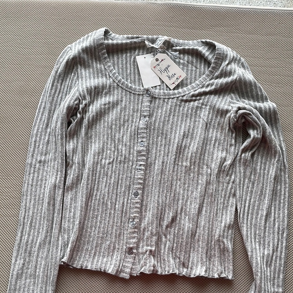 Grey hippie rose shirt